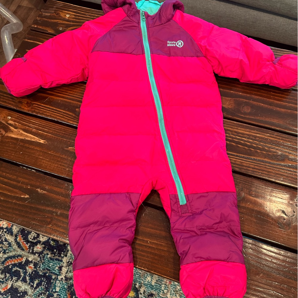 Excellent condition girls snow suit!!